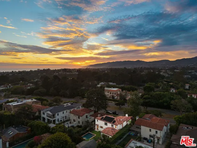 1308 San Vicente Boulevard, Santa Monica, California 90402
