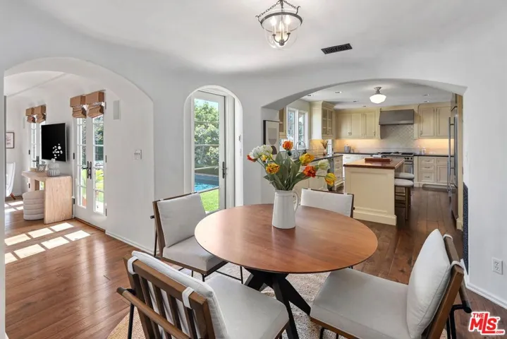 1308 San Vicente Boulevard, Santa Monica, California 90402