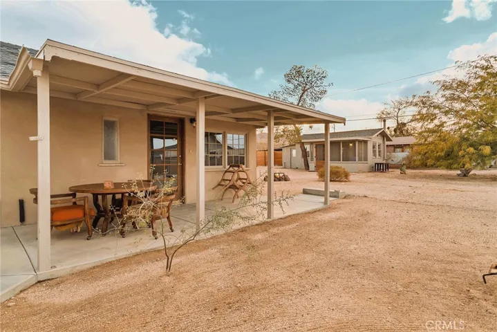 6668 Manzanita Avenue, 29 Palms, California 92277