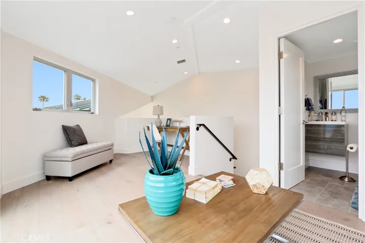 4405 Channel Place, Newport Beach, California 92663