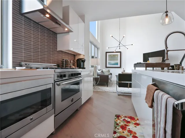 4405 Channel Place, Newport Beach, California 92663