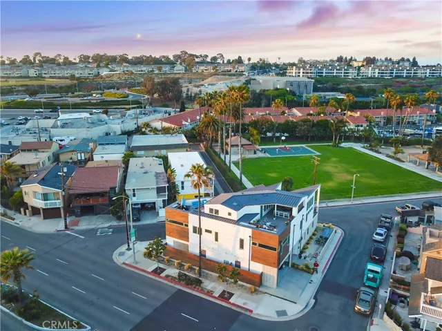 4405 Channel Place, Newport Beach, California 92663
