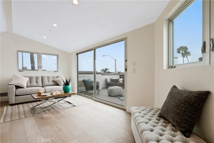 4405 Channel Place, Newport Beach, California 92663