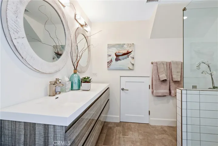 4405 Channel Place, Newport Beach, California 92663