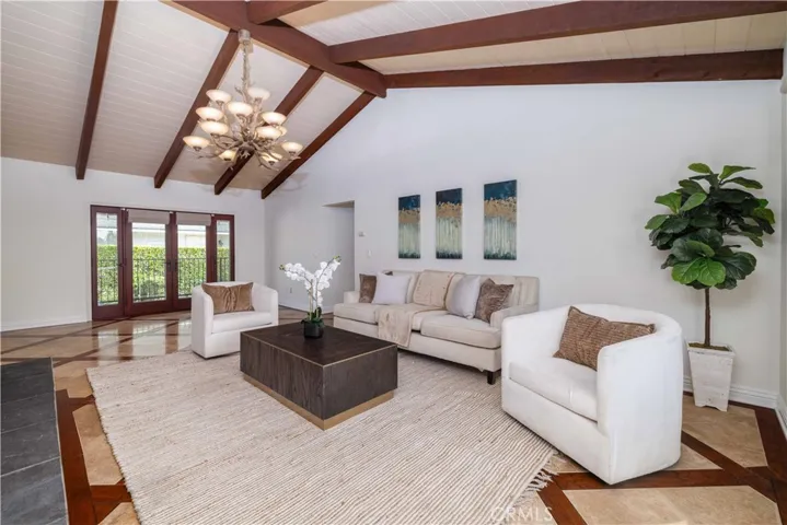18931 Gordon Lane, Yorba Linda, California 92886
