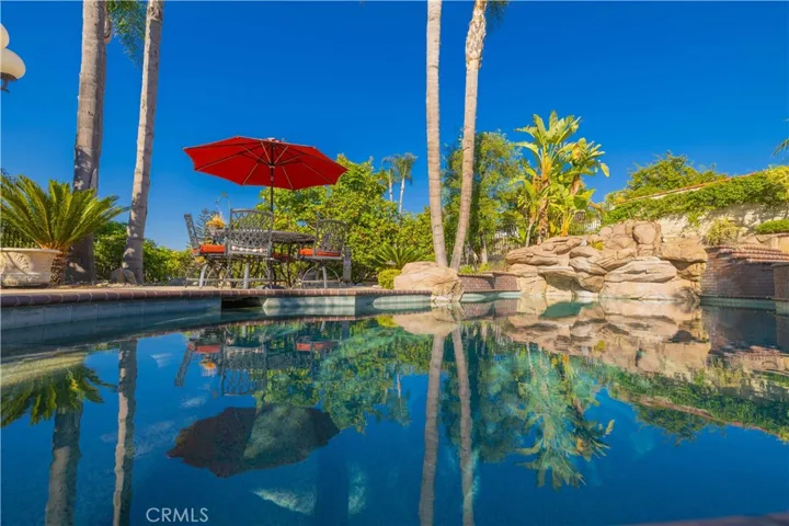 18931 Gordon Lane, Yorba Linda, California 92886