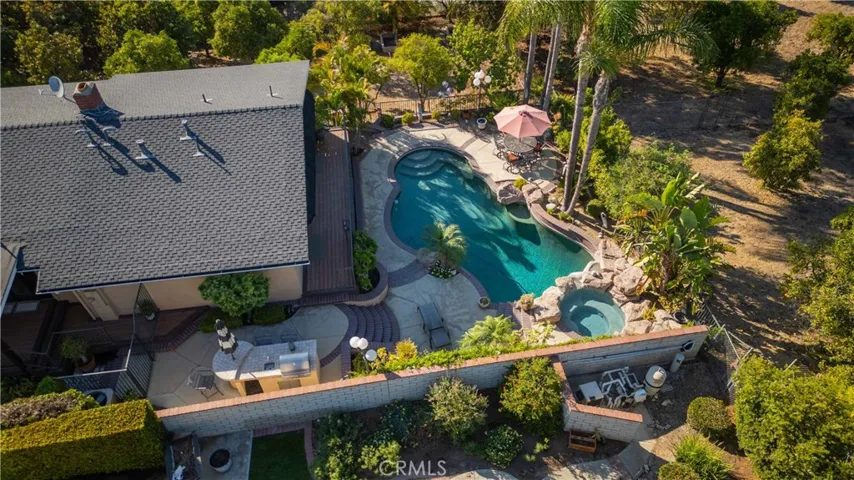 18931 Gordon Lane, Yorba Linda, California 92886