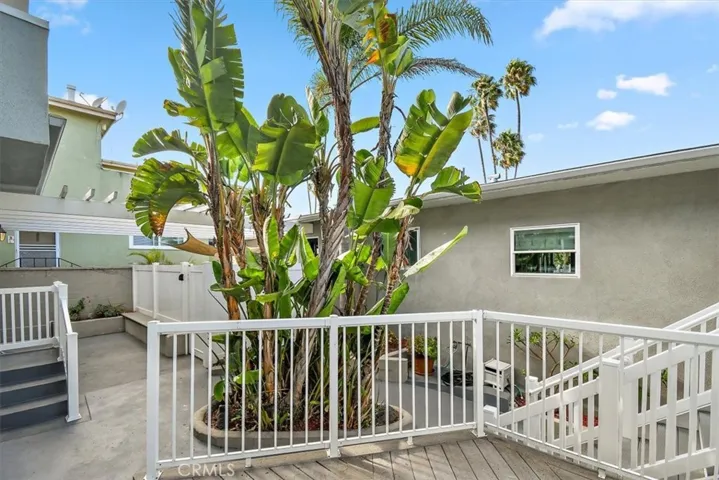 1534 Manhattan Beach Boulevard, Manhattan Beach, California 90266
