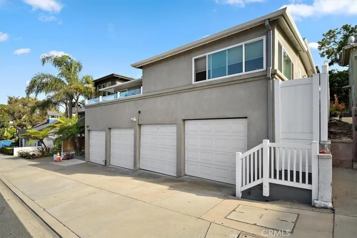 1534 Manhattan Beach Boulevard, Manhattan Beach, California 90266