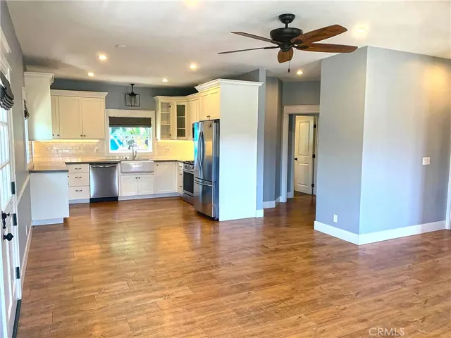 1534 Manhattan Beach Boulevard, Manhattan Beach, California 90266