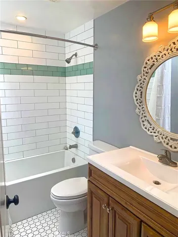 1534 Manhattan Beach Boulevard, Manhattan Beach, California 90266