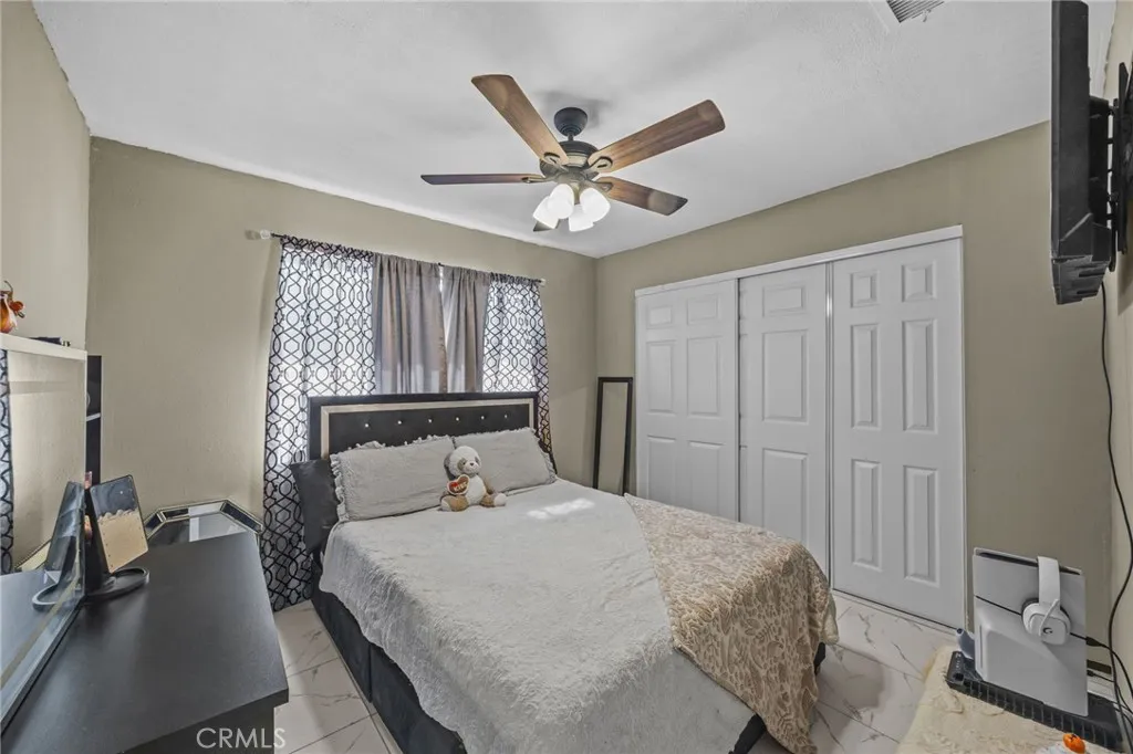 13288 13288 Choco Road, Apple Valley, California 92308 home-pic-24