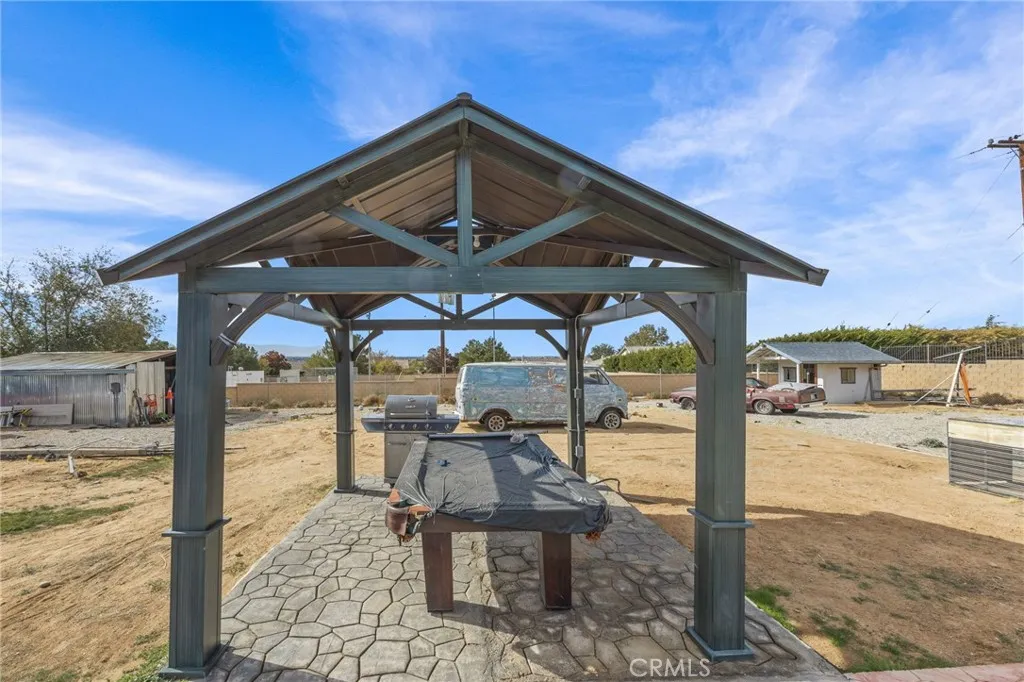 13288 13288 Choco Road, Apple Valley, California 92308 home-pic-36
