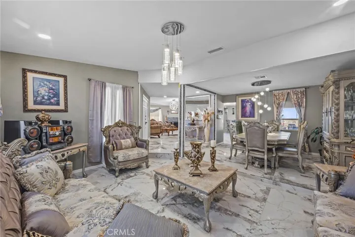 13288 13288 Choco Road, Apple Valley, California 92308