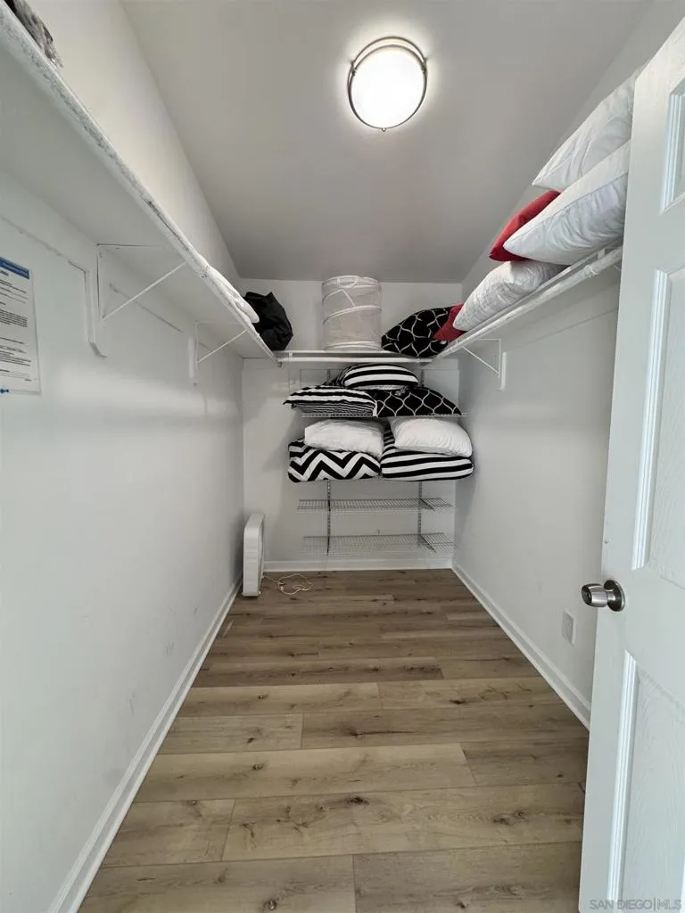 8943 Calliandra Rd, San Diego, California 92126 home-pic-33