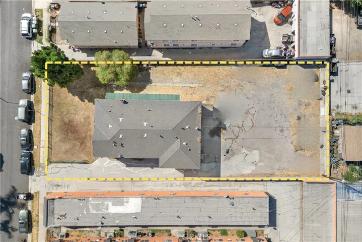 6027 10th Avenue, Los Angeles, California 90043