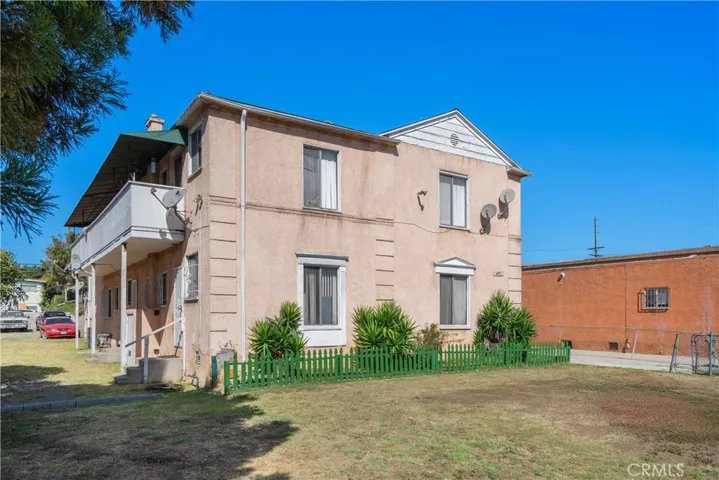6027 10th Avenue, Los Angeles, California 90043
