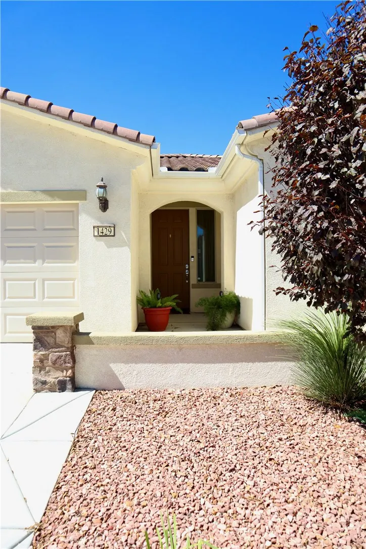 1429 Camino Sueno, Hemet, California 92545 home-pic-22