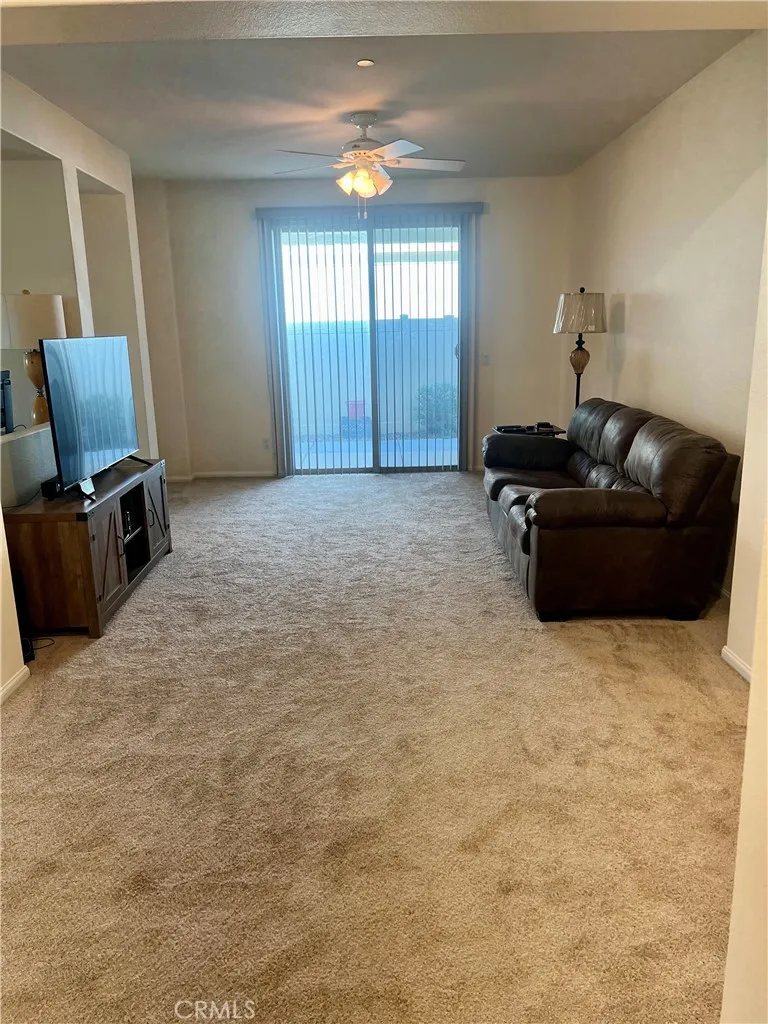 1429 Camino Sueno, Hemet, California 92545 home-pic-11