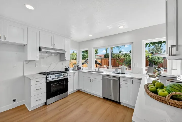 1690 Coraltree Place, San Jose, California 95131