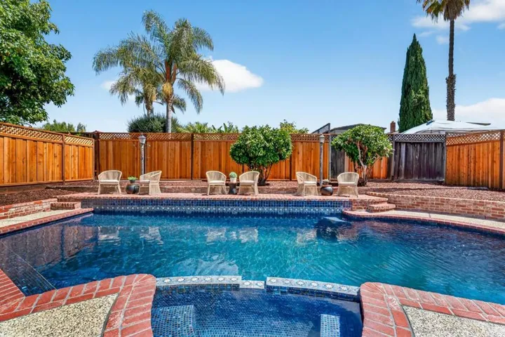 1690 Coraltree Place, San Jose, California 95131