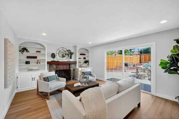 1690 Coraltree Place, San Jose, California 95131