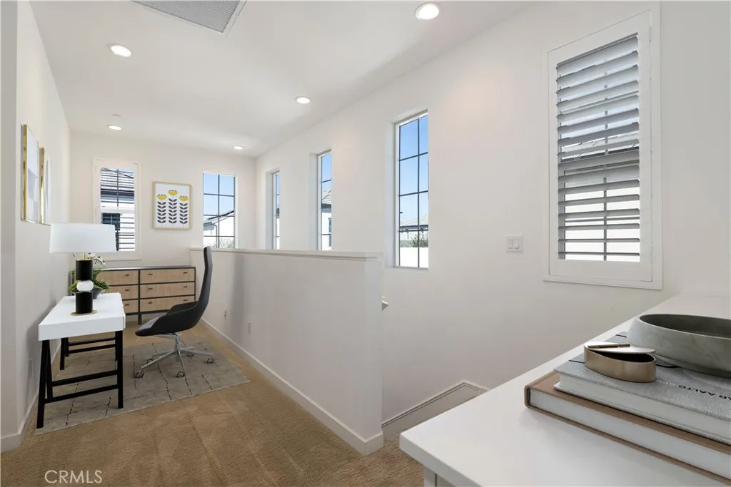 2476 E Encanto Paseo, Ontario, California 91762 home-pic-4