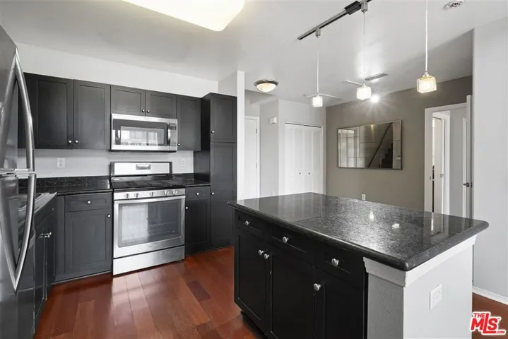 100 S Alameda Street 404, Los Angeles, California 90012