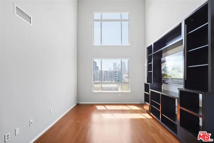 100 S Alameda Street 404, Los Angeles, California 90012