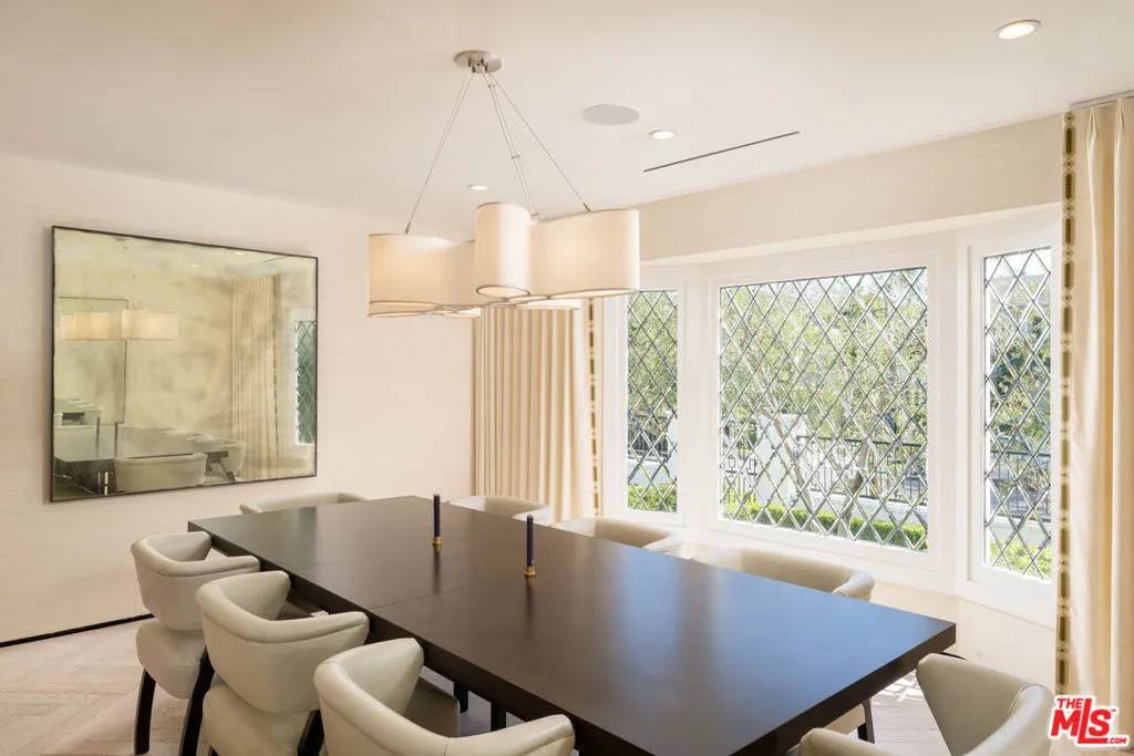 1719 Ambassador Avenue, Beverly Hills, California 90210 home-pic-14