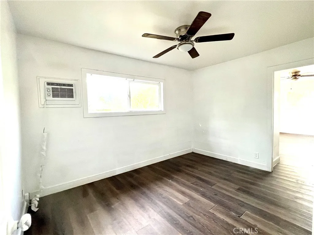 2288 S Gardena, San Bernardino, California 92408 home-pic-9