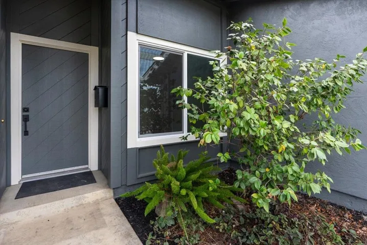 1188 Alvernaz Drive, San Jose, California 95121