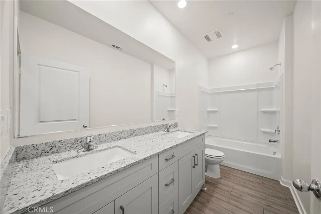 42495 Aruba Court, Indio, California 92201 home-pic-16