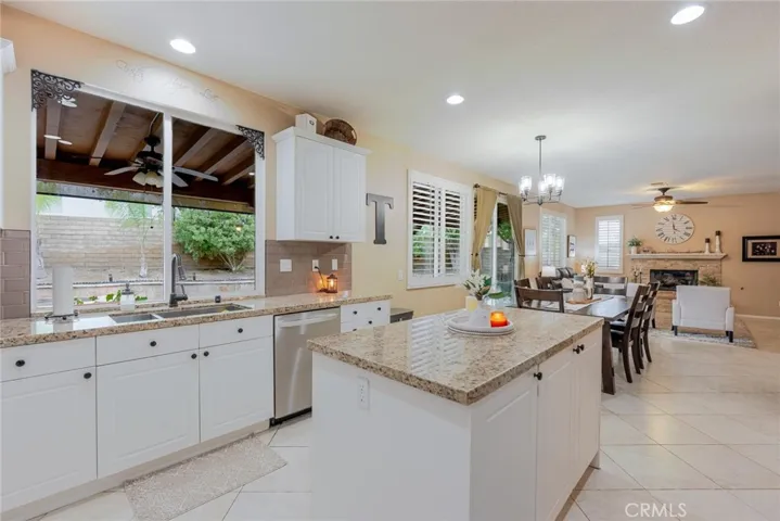 30331 Mallorca Place, Castaic, California 91384