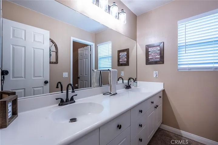30331 Mallorca Place, Castaic, California 91384