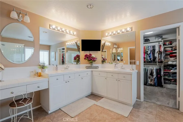 30331 Mallorca Place, Castaic, California 91384