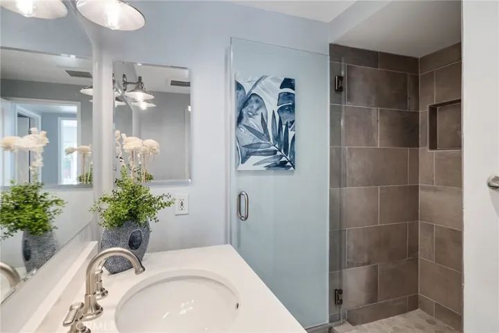 29104 Doverridge Drive, Rancho Palos Verdes, California 90275