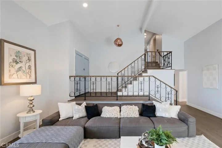 29104 Doverridge Drive, Rancho Palos Verdes, California 90275