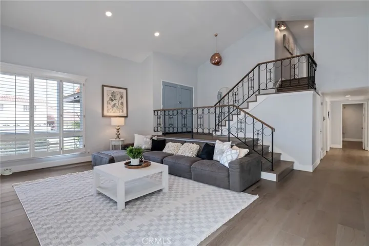 29104 Doverridge Drive, Rancho Palos Verdes, California 90275