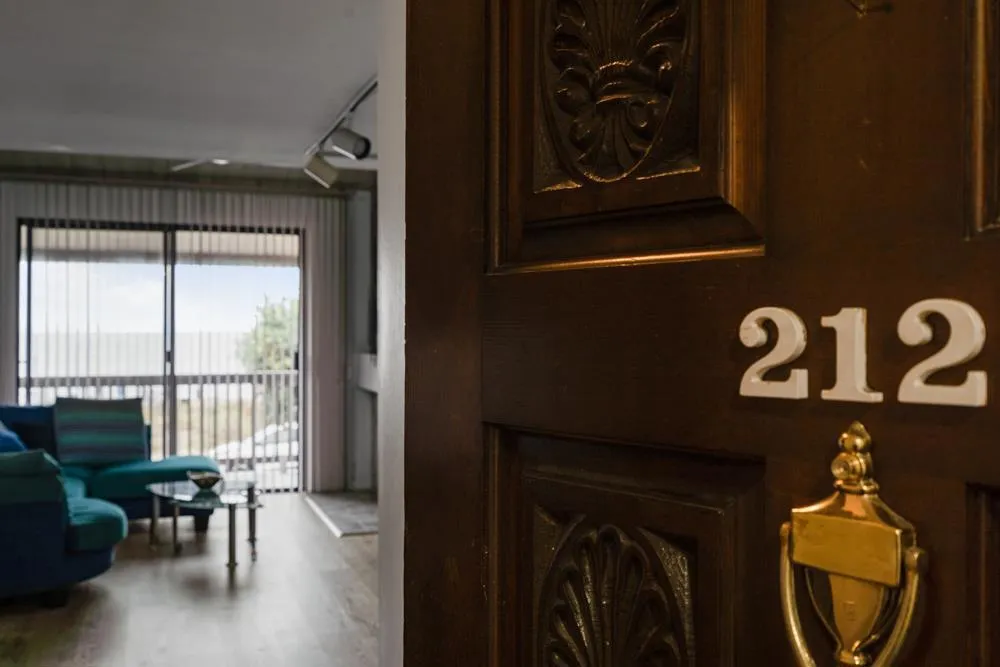 2101 Shore Line Drive 212, Alameda, California 94501 home-pic-1