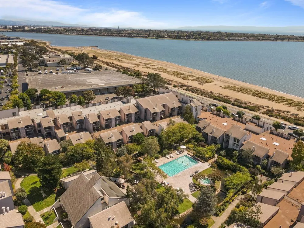 2101 Shore Line Drive 212, Alameda, California 94501 home-pic-26