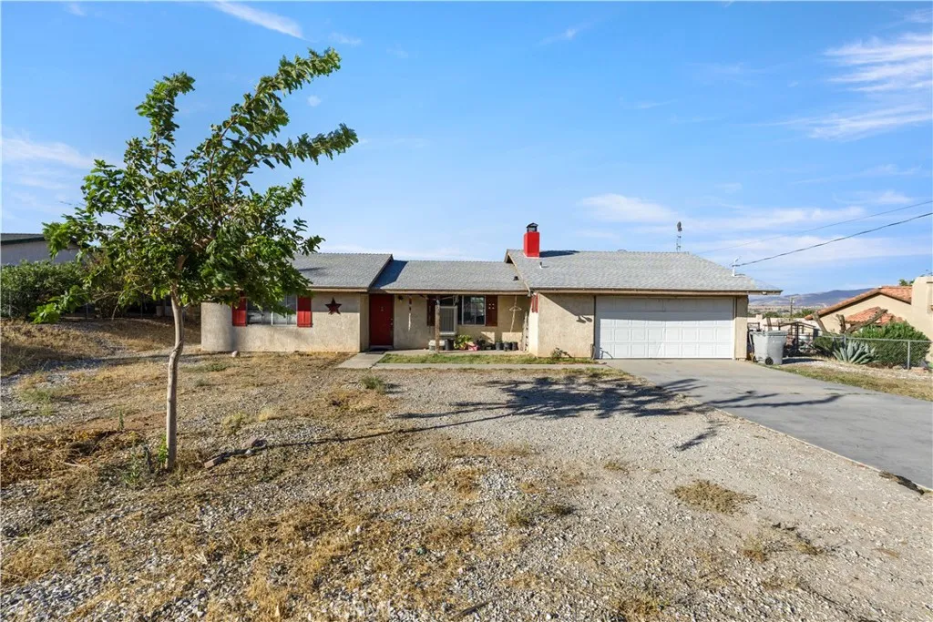 18548 Main Street, Hesperia, California 92345 home-pic-2
