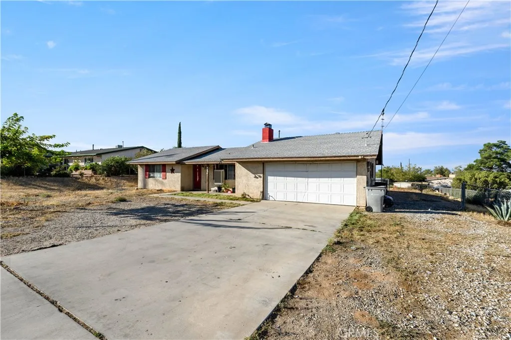 18548 Main Street, Hesperia, California 92345 home-pic-1