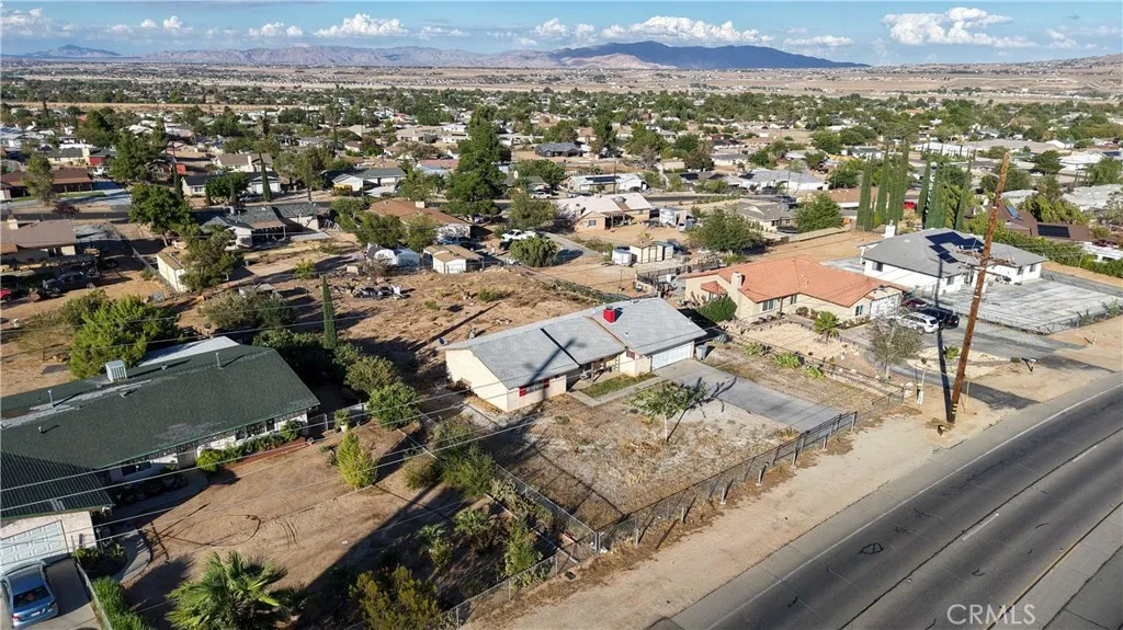 18548 Main Street, Hesperia, California 92345 home-pic-18
