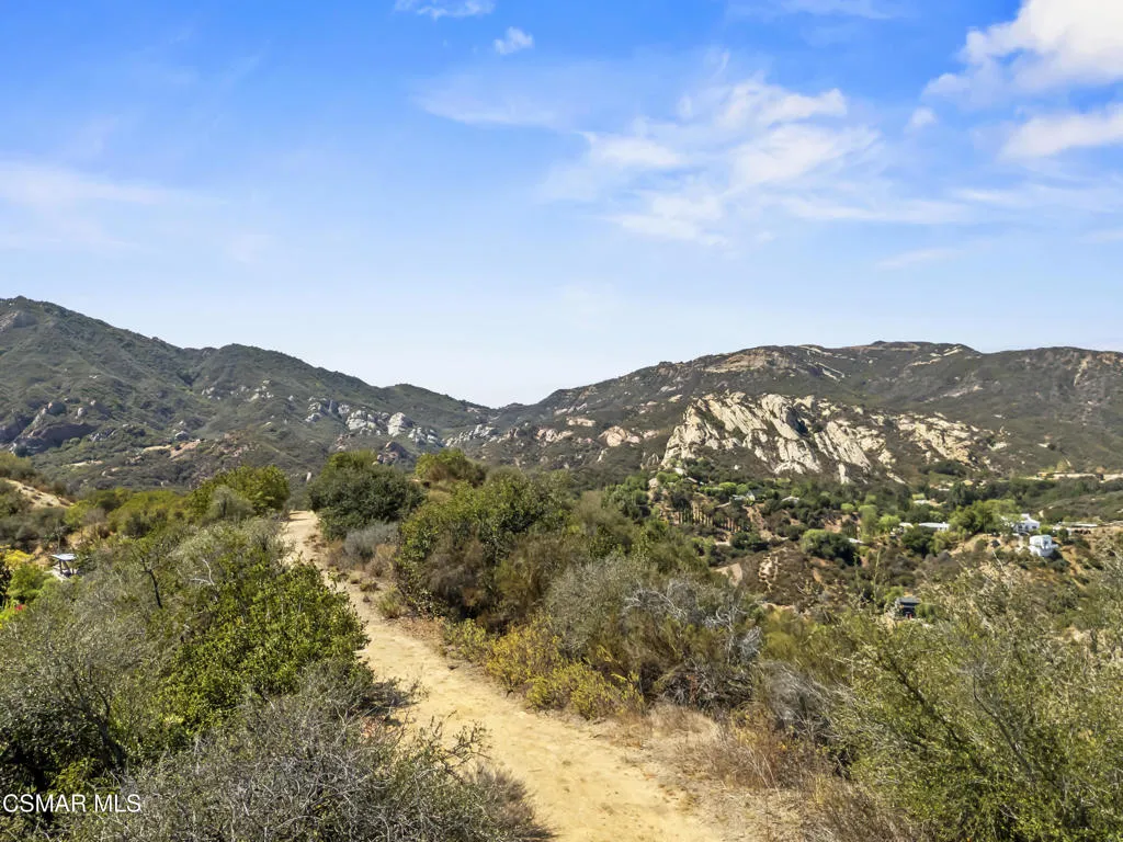 2016 Mount Prospect Drive, Topanga, California 90290 home-pic-83