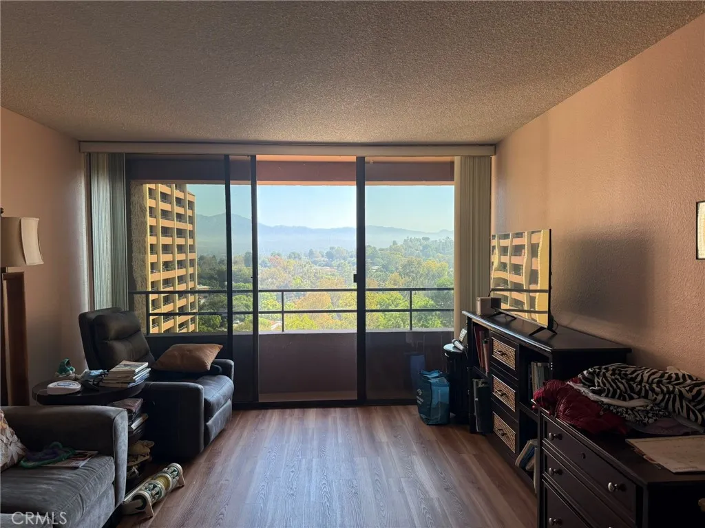 24055 Paseo Del Lago 952, Laguna Woods, California 92637, 1 Bedroom Bedrooms, ,1 BathroomBathrooms,Residential,For Sale,Paseo Del Lago,OC25222875