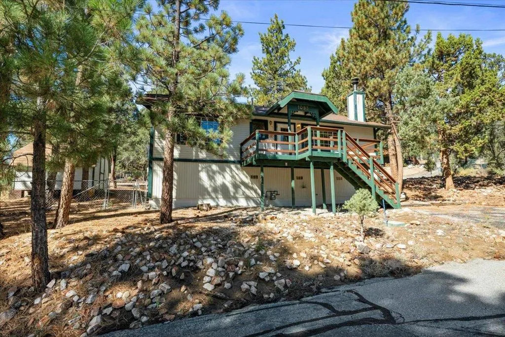 1093 Snow Ridge Road, Big Bear, California 92314 home-pic-2