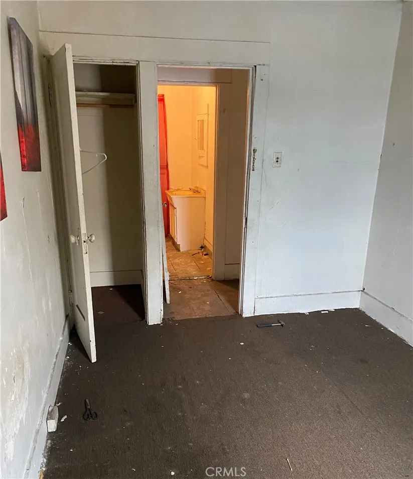 447 W 67th, Los Angeles, California 90003 home-pic-9