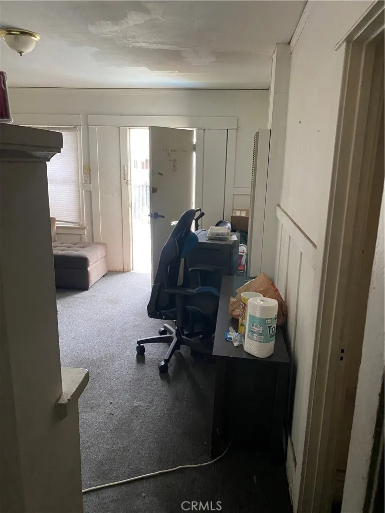 447 W 67th, Los Angeles, California 90003 home-pic-5