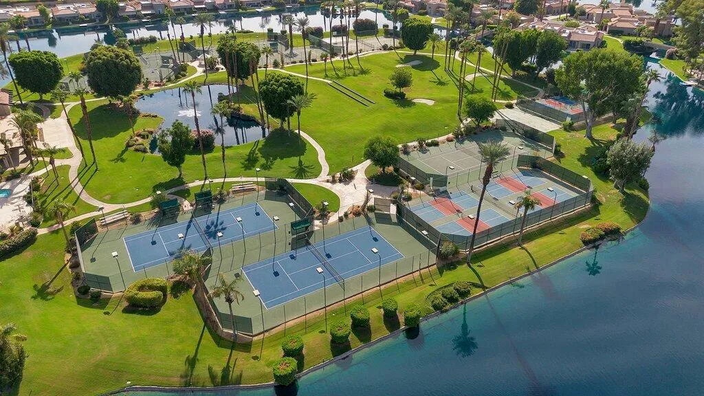 9 Lake Shore Drive, Rancho Mirage, California 92270 home-pic-37